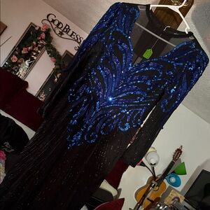Glamorous Black and Blue Sequin Long Sleeve Dress